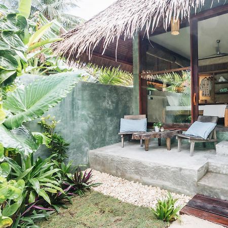 Bravo Beach Resort جنرال لونا المظهر الخارجي الصورة