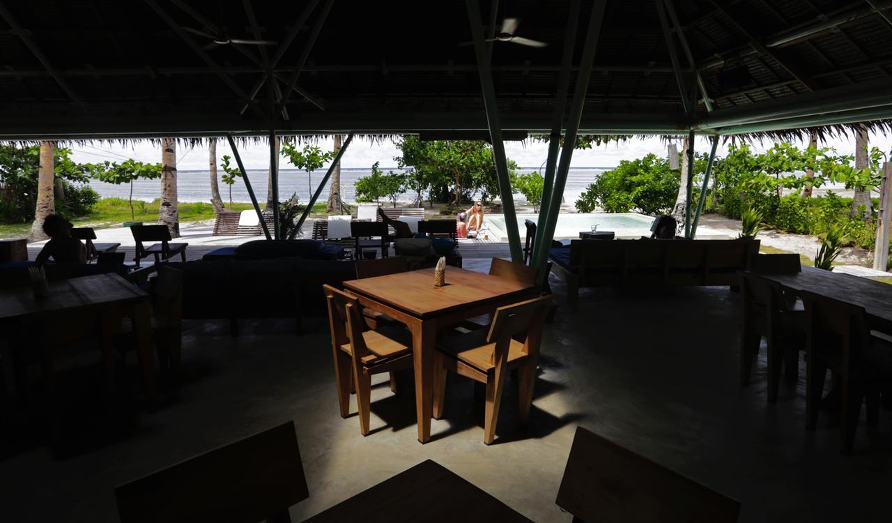 Bravo Beach Resort جنرال لونا المظهر الخارجي الصورة