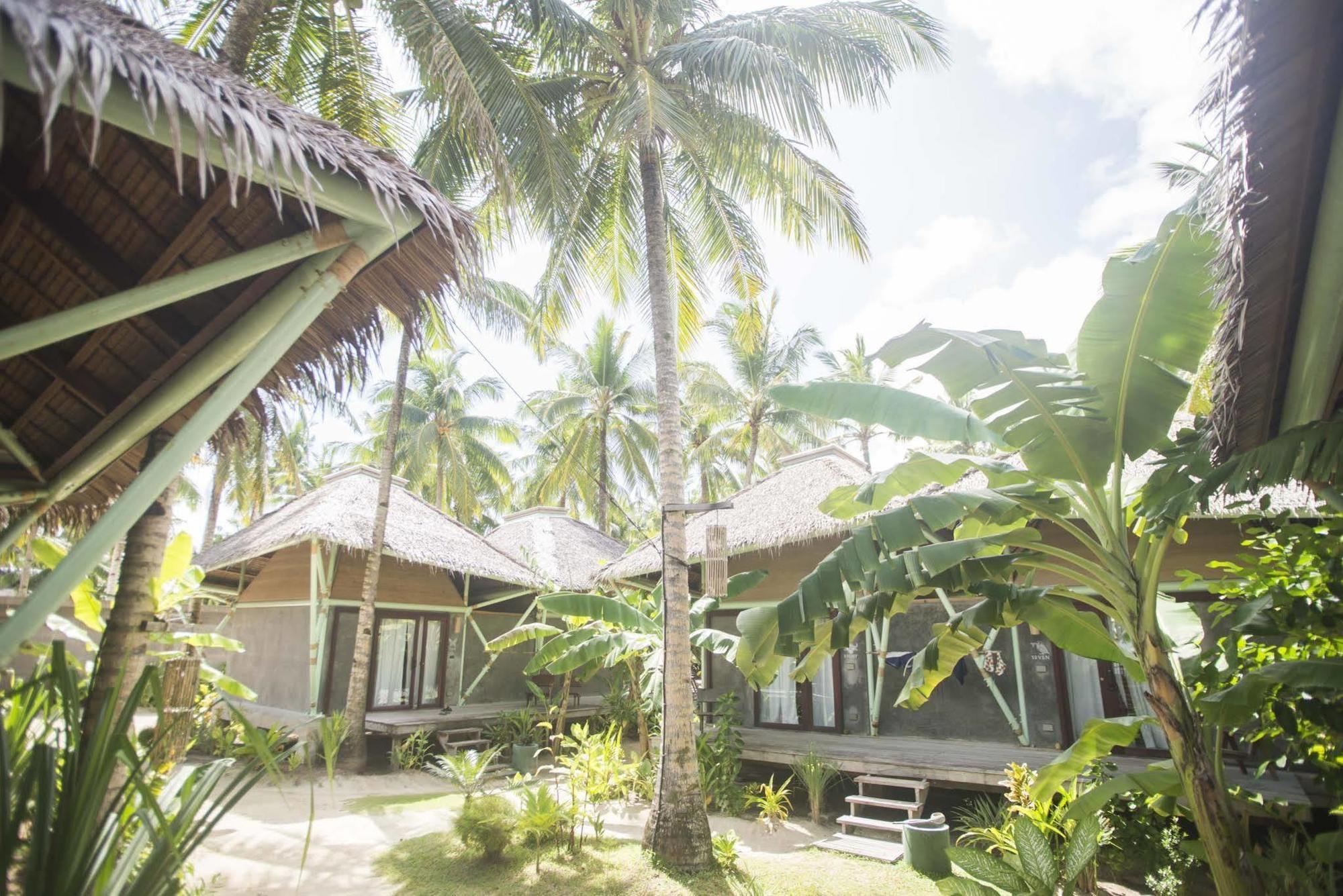 Bravo Beach Resort جنرال لونا المظهر الخارجي الصورة